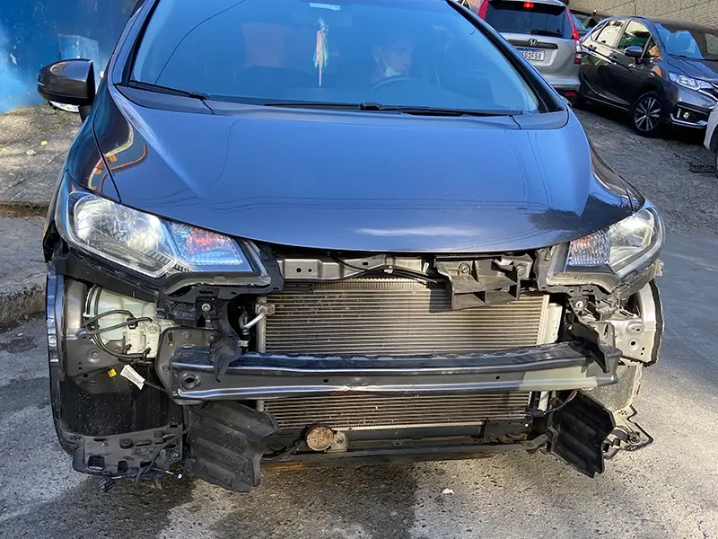 honda-fit-antes-lessa-parachoques